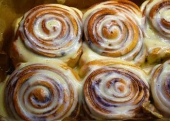 Simple Cinnamon Rolls Recipe - TheRecipe.Website